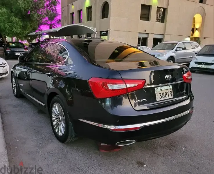 Kia Cadenza 2014